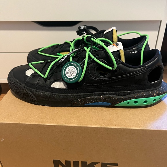 Nike Off-White Blazers (low) size 12 - Picture 2 of 5